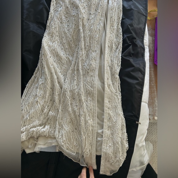 CROSS POSTED Custom Sherri Hill gown - Picture 11 of 17